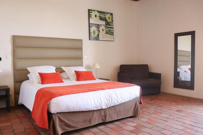 Domaine Du Normandoux, The Originals Relais Tercé Exterior foto